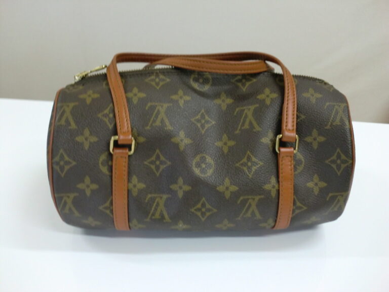 LOUIS VUITTON ルイヴィトン モノグラム パピヨン30