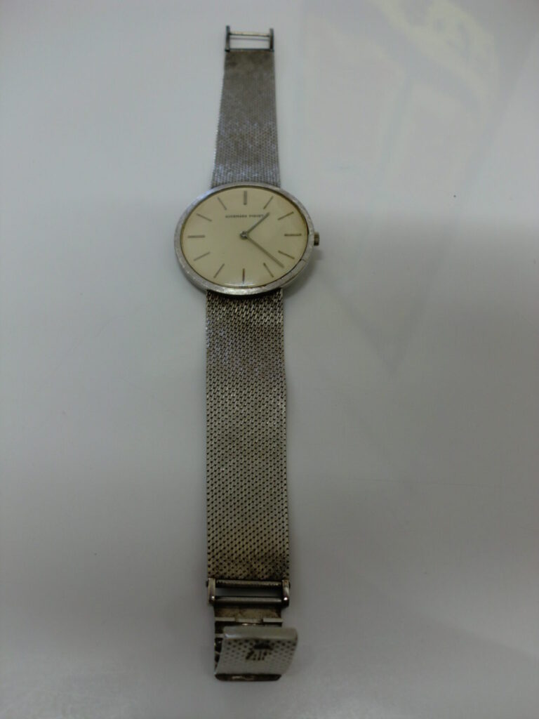 AUDEMARS PIGUET オーデマ ピゲ エクストラ フラット 750 手巻き 腕時計