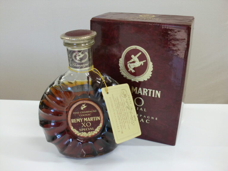REMY MARTIN レミーマルタン XO SPECIAL 700ml 40％