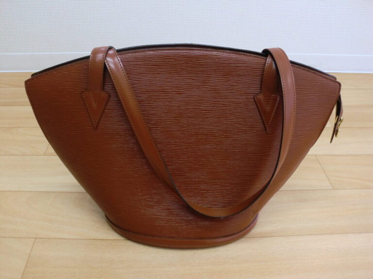 LOUIS VUITTON ルイヴィトン　エピ サンジャック ハンドバッグ