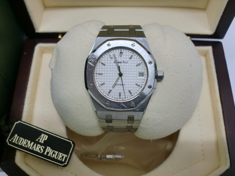 AUDEMARS PIGUET オーデマ・ピゲ ロイヤルオーク クォーツ腕時計 メンズ