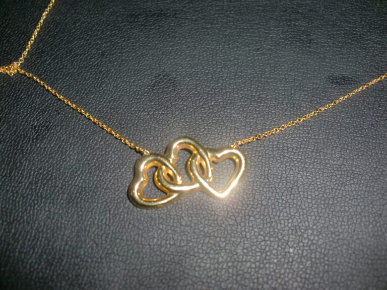 TIFFANY&CO. ティファニー 750YG トリプルハート ネックレス