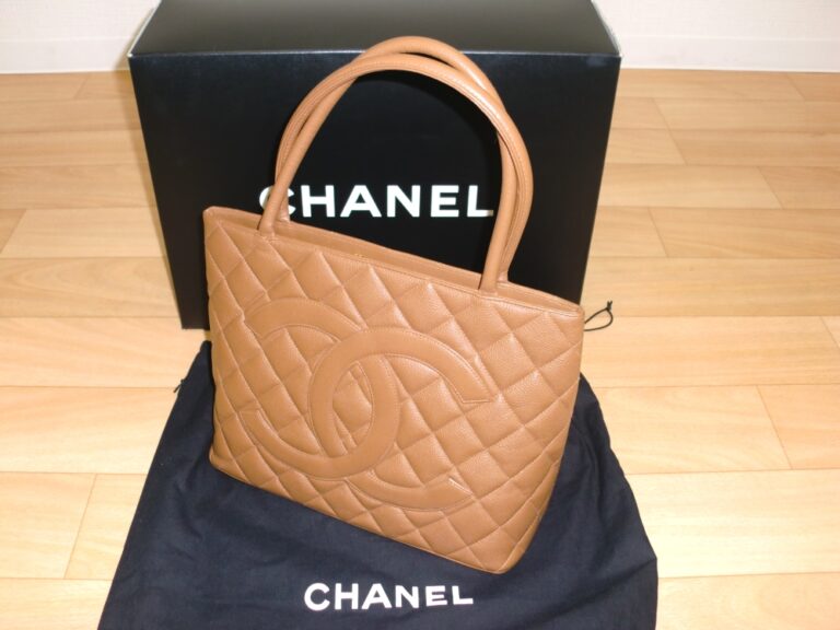 CHANEL シャネル キャビアスキン トートバッグ