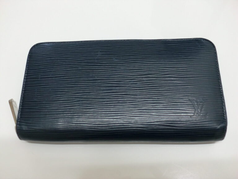 LOUIS VUITTON　ルイヴィトン エピ　長財布