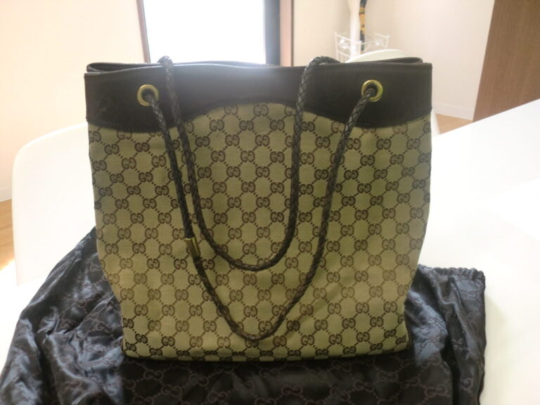 GUCCI グッチ GGキャンバス トートバッグ