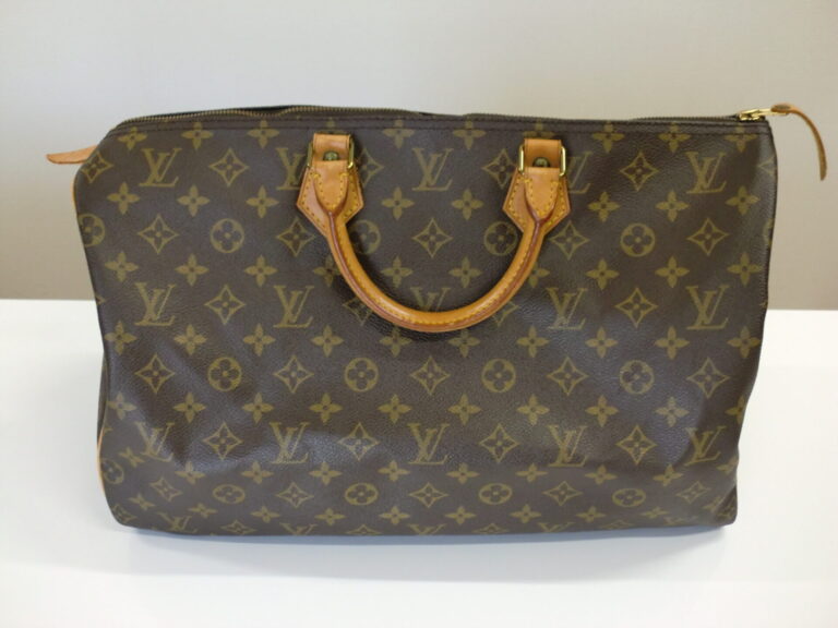 LOUIS VUITTON ルイヴィトン モノグラム　スピーディー40