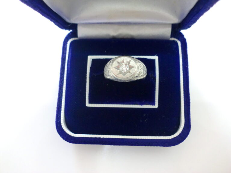 Pt900　リング　ダイヤモンド0.4Ct