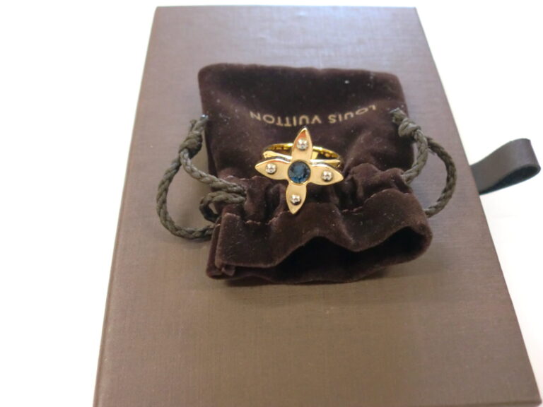 LOUIS VUITTON ルイヴィトン リングバーグラブレターズ M67116