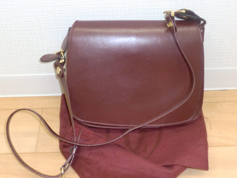 Cartier カルティエ ボルドー マストライン ショルダーバッグ