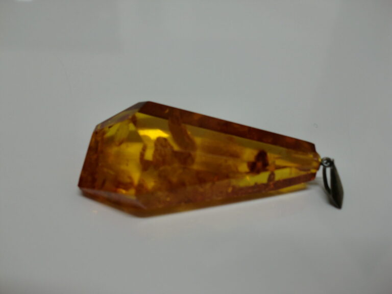 SV925（バチカン部分）琥珀 トップ