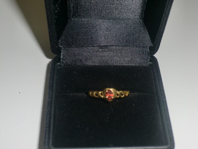 K18　リング ファイアオパール0.78Ct